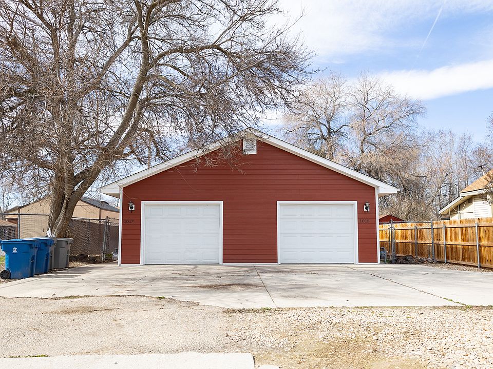 1st image of 1017 S Ivy St #1015