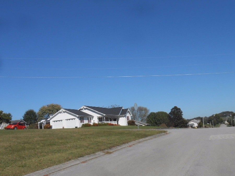 2nd image of 1595 Boardwalk Cir