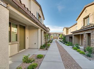 6238 Mavora Lakes St, Spring Valley, NV 89148