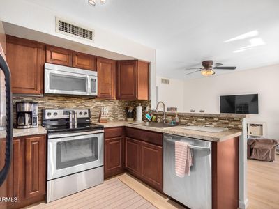 3817 W CAMINO DEL RIO Drive, Glendale, AZ, 85310
