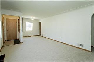 4th image of 225 22nd St S
