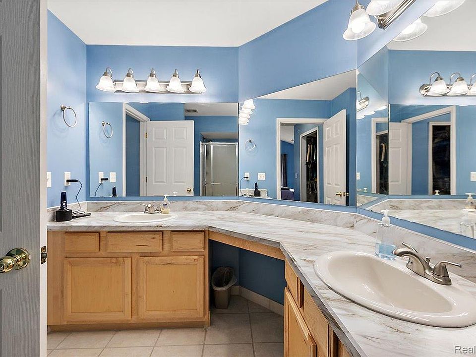 27204 Chantel Dr, photo 28