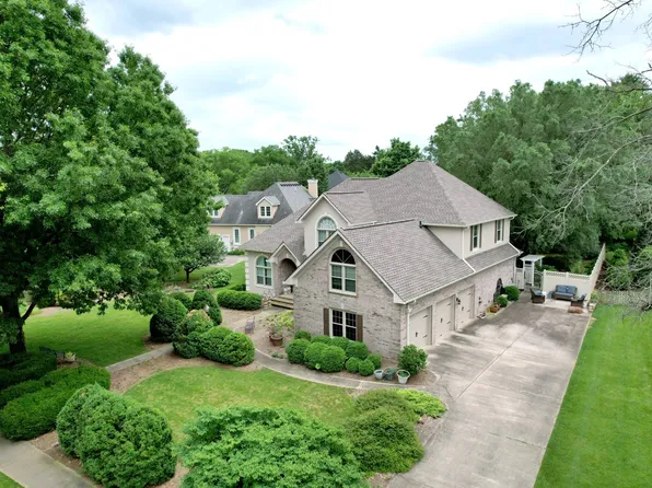 3109 Saint Johns Dr, Murfreesboro, TN 37129