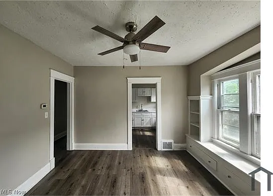 11901 Ablewhite Ave #UP — Photo 9