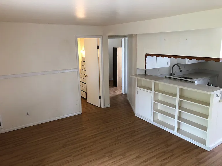 8820 Highland Ave SW — Photo 11