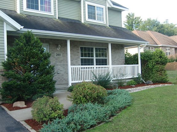 4th image of 201 Lavina Dr
