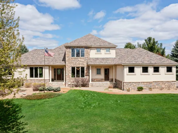 411 Emerald Ln, Saint Paul, MN 55115
