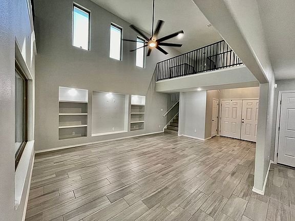 3rd image of 3217 Cattle Creek Ln