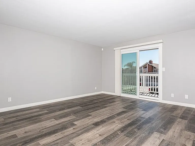 1808 W Balboa Blvd #B — Photo 30