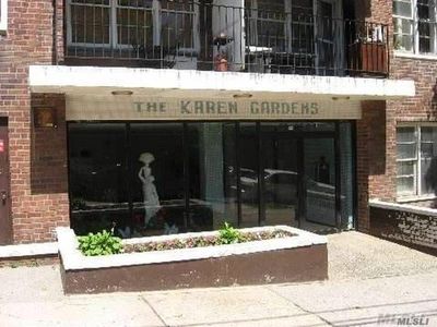 8605 60th Rd APT 2C, Elmhurst, NY, 11373