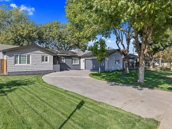 2424 W Fairview Court, Visalia, CA 93277