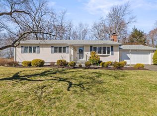77 Russ Rd, Trumbull, CT 06611