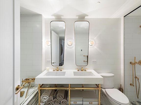5th image of 50 Clinton St #2C