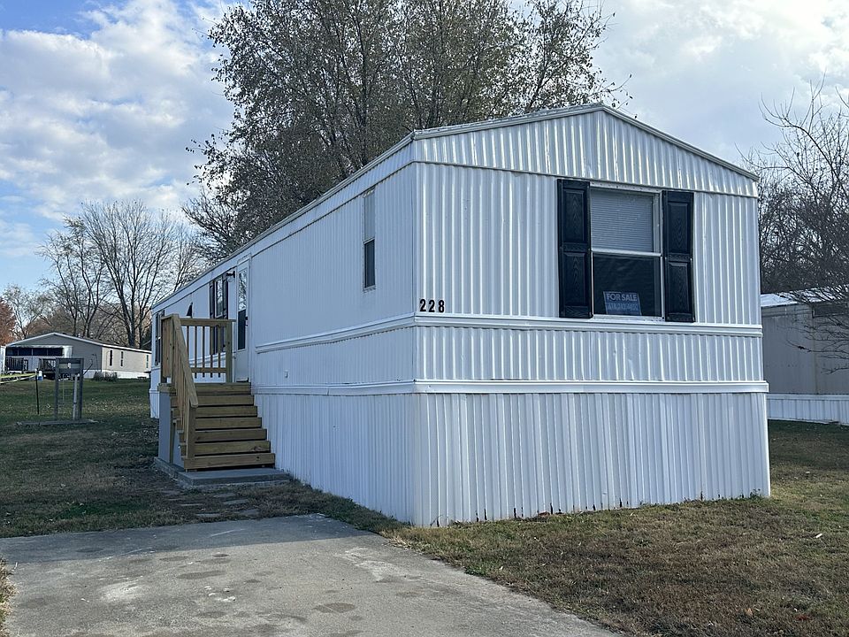1st image of 228 Cottonwood Dr #228