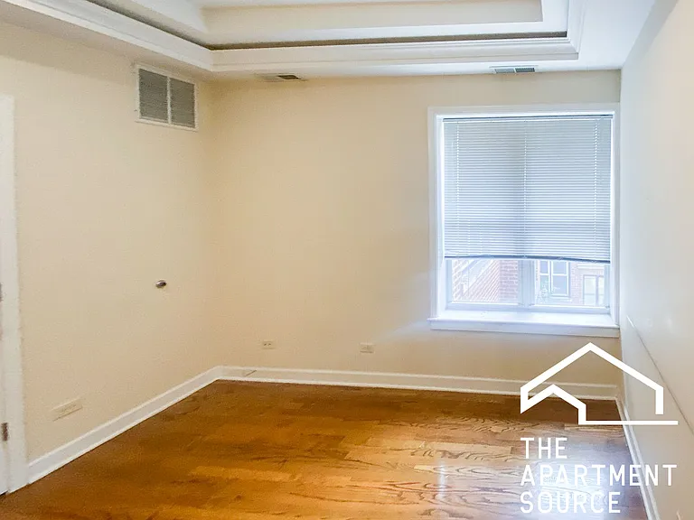 853 W Cornelia Ave #2S — Photo 5