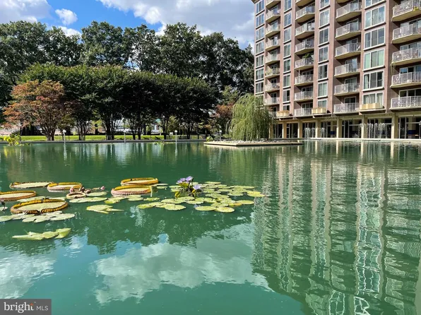 520 N St SW APT S317, Washington, DC 20024