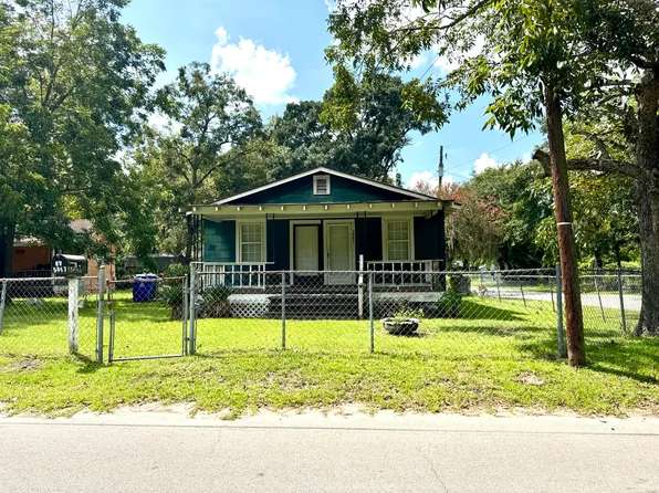 5067 Railroad Ave, Charleston, SC 29406