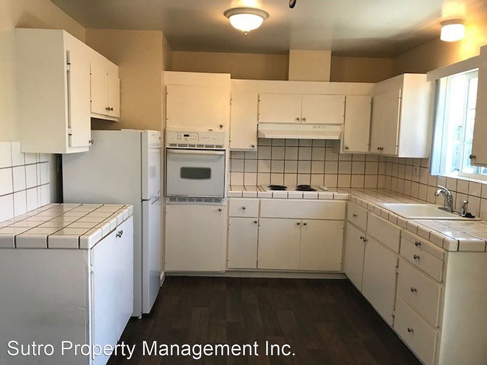 1st image of 115 Cypress St #11
