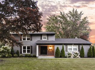 (Undisclosed Address), Bloomfield Hills, MI 48302