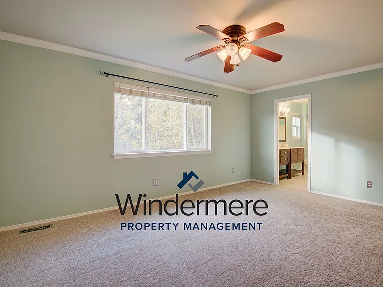 1134 NW Redwing Dr — Photo 18