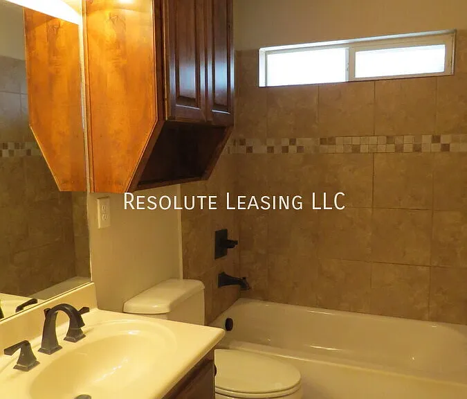 5802 Sulfur Spring Dr — Photo 26