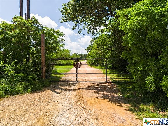 2nd image of 1647 County Road 341