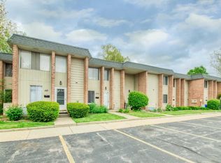 1475 N Saxony Dr SE, Grand Rapids, MI 49508