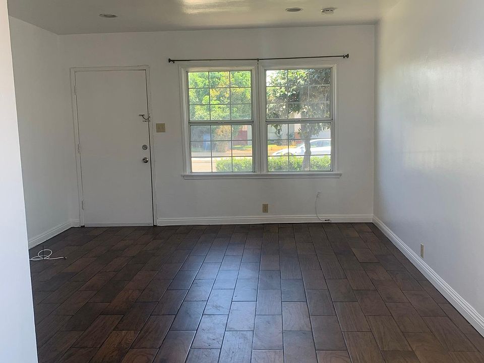 Living room and front doot