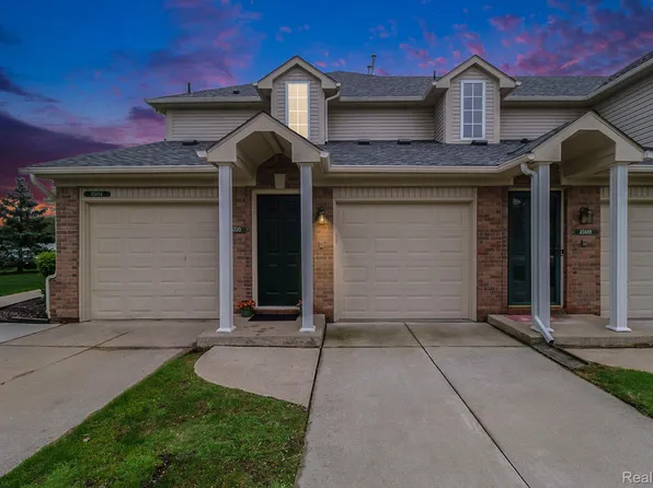 45700 Gable Dr, Macomb, MI 48044