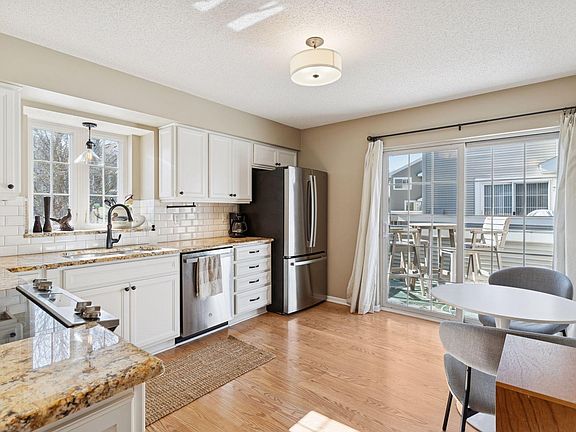 5th image of 15605 25th Pl N Unit B