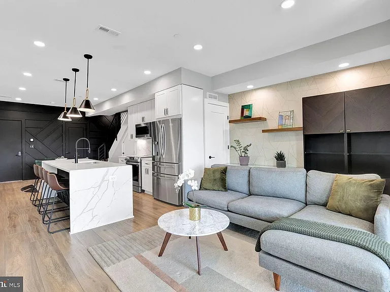 4012 Georgia Ave NW #402 — Photo 6