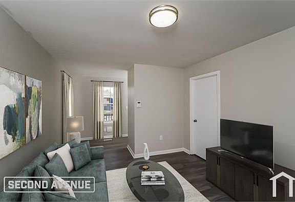 2nd image of 1819 Duncan St