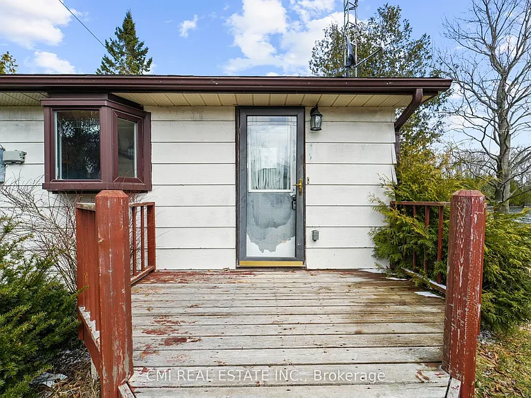 222 Centennial Ln — Photo 3