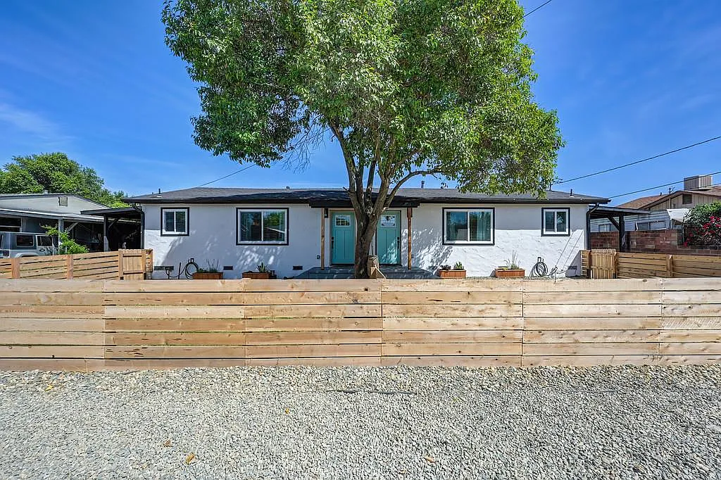 6057 Vierra Ln photo 1