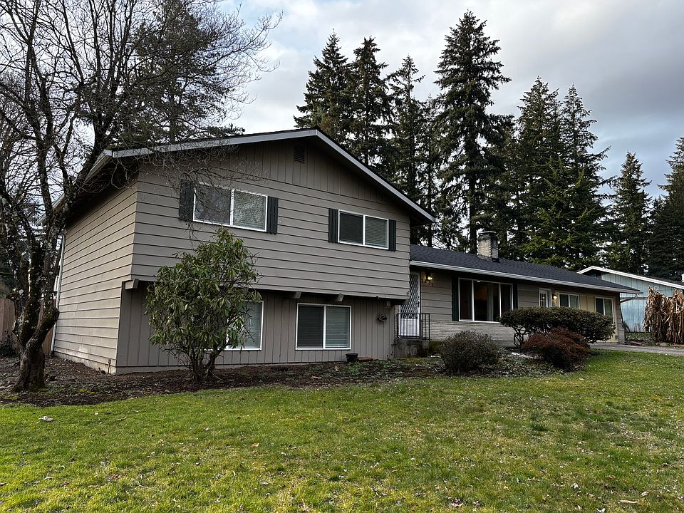 1st image of 3402 NE 98th Ave #A