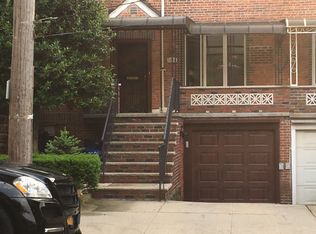 2206 E 29th St, Brooklyn, NY 11229