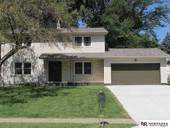 3rd image of 3512 Maplewood Blvd