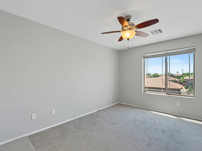 1231 S Amber St — Photo 25