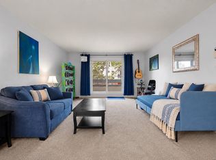 Mayfair Place, Saanich, BC V8X 1G4