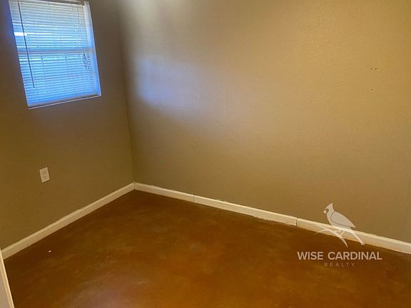 5th image of 901 11th St #1