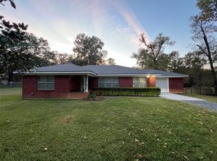 1024 Devereaux Rd, Shreveport, LA 71107