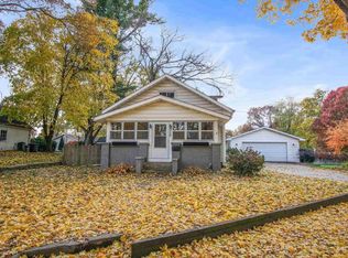 715 The Cir, Elkhart, IN 46514