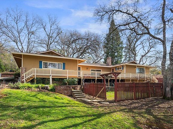 2nd image of 419 Greenwood Dr