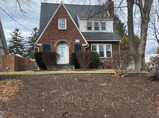 3820 Centerfield Rd, Harrisburg, PA 17109