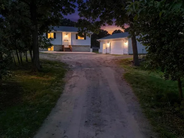 919 Lincoln Ave, Amery, WI 54001