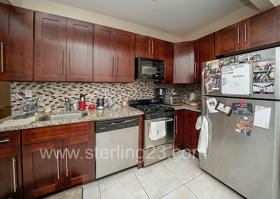 1st image of 2521 34th St APT 3B