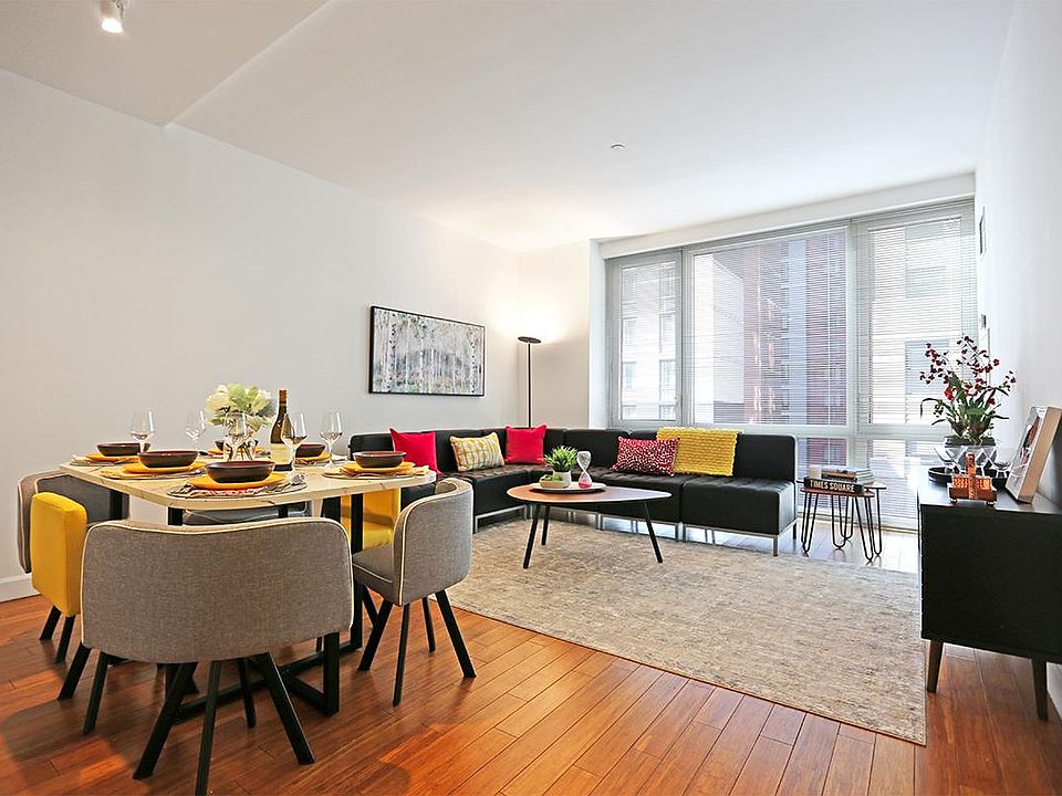 1st image of 330 W 39th St APT 5E