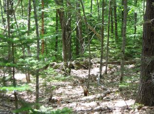 18 Pine Ledge Ln, Topsham, ME 04086