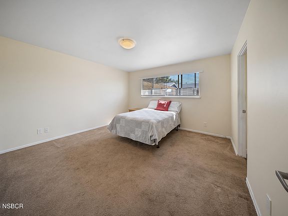 3rd image of 176 Alcor Ave