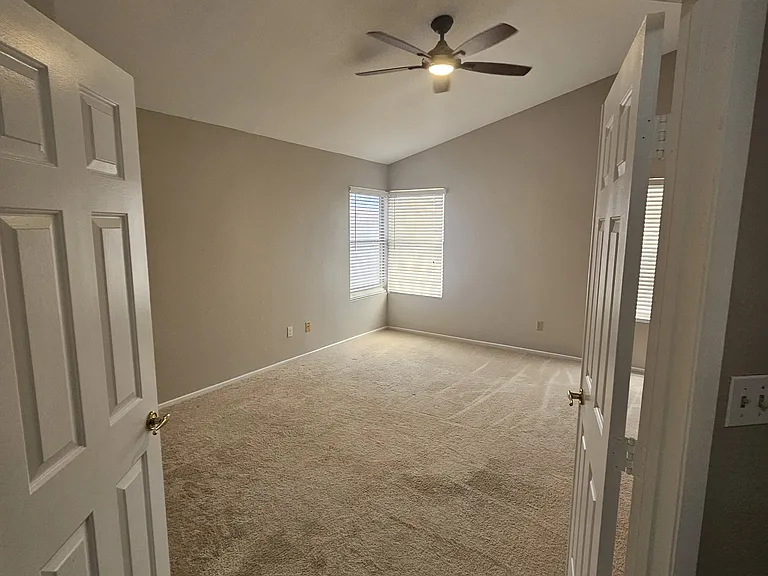 6435 Crystal Dew Dr — Photo 23